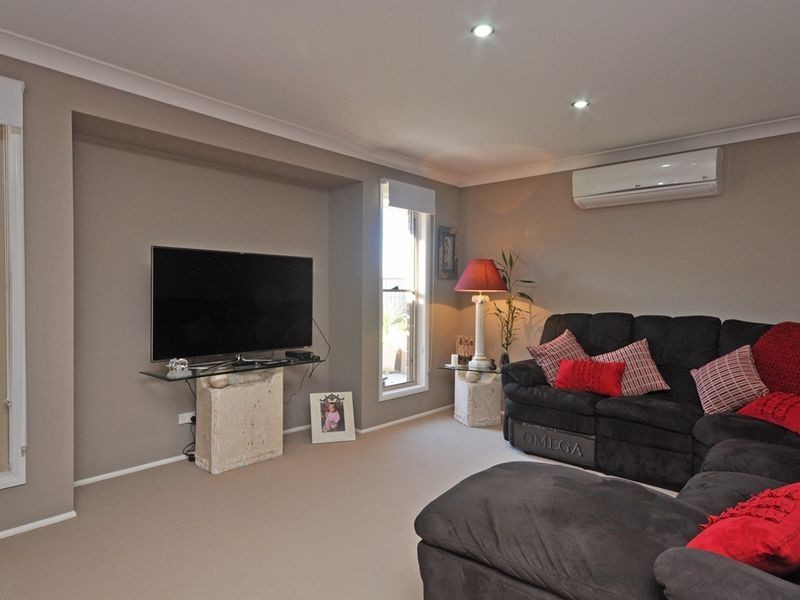 33 Saddlers Ridge, Gillieston Heights NSW 2321