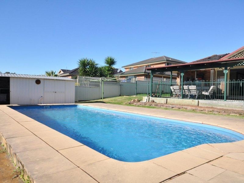 31 Avard Close, Thornton NSW 2322