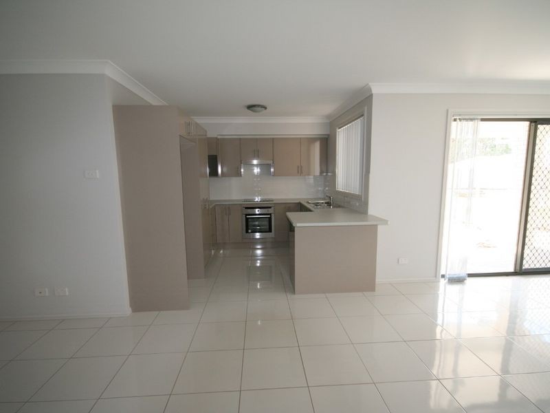 3/7 Windermere Road, Lochinvar NSW 2321