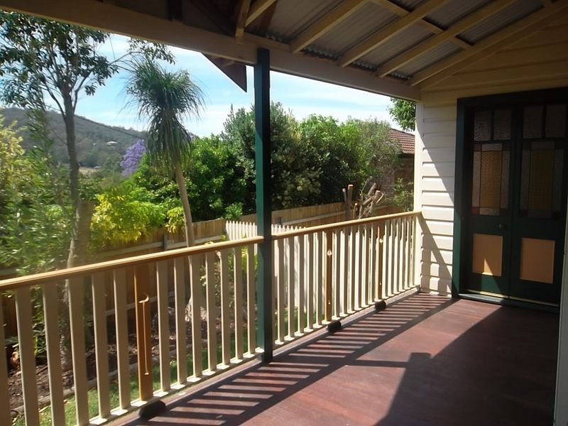 17 Albert St, Paterson NSW 2421