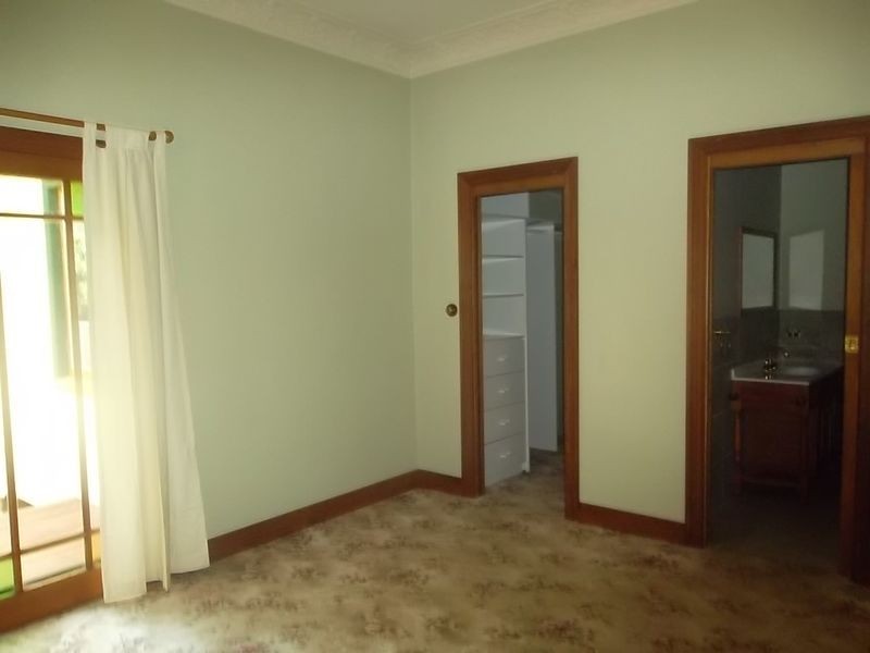 17 Albert St, Paterson NSW 2421