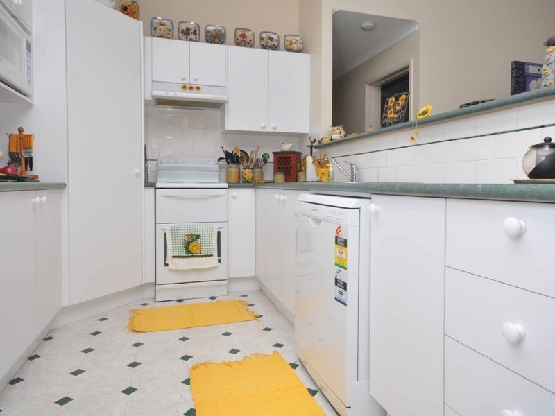 6 Sutton Grove, Branxton NSW 2335