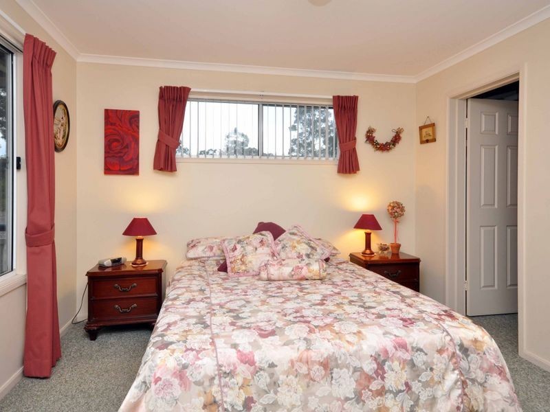 6 Sutton Grove, Branxton NSW 2335