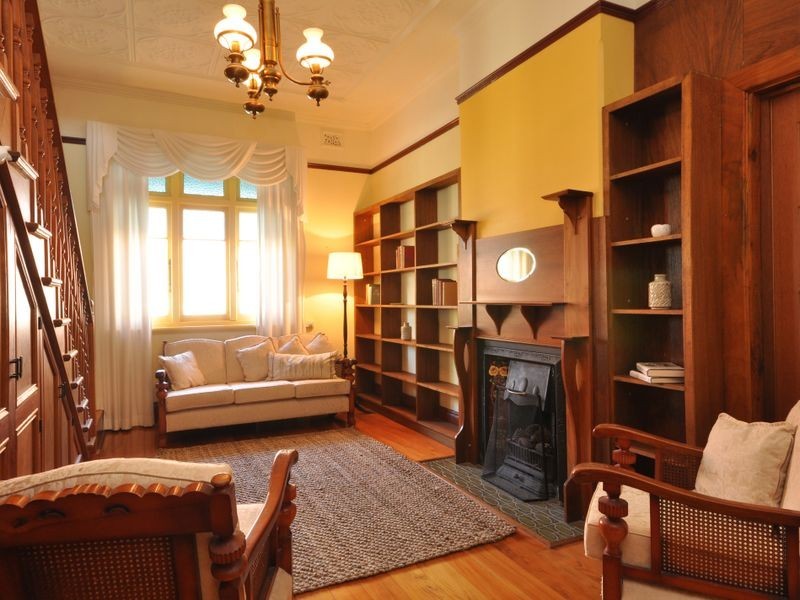 12 King Street, Lorn NSW 2320