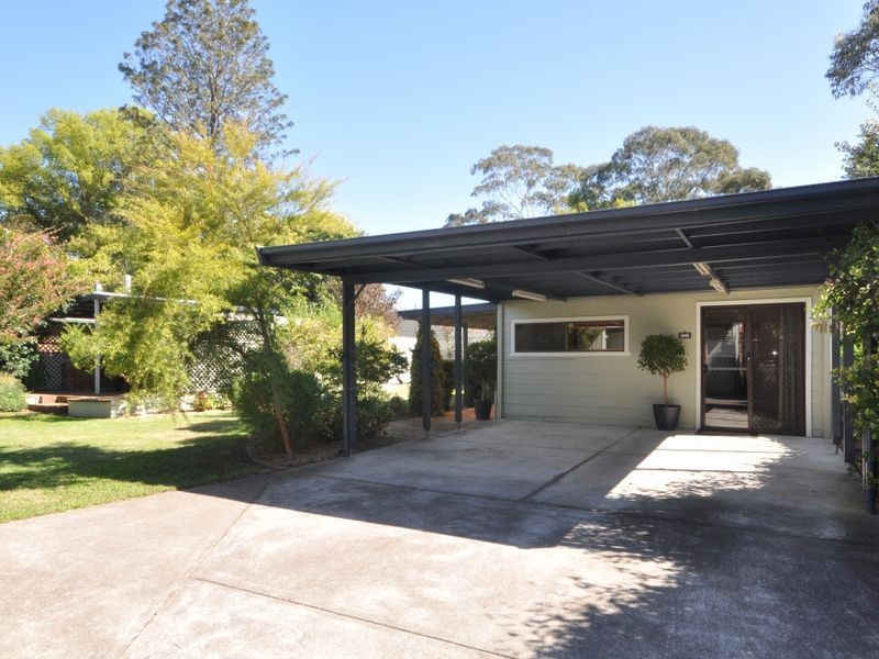 12 King Street, Lorn NSW 2320