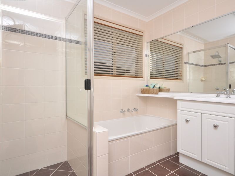 18 Acer Terrace, Thornton NSW 2322