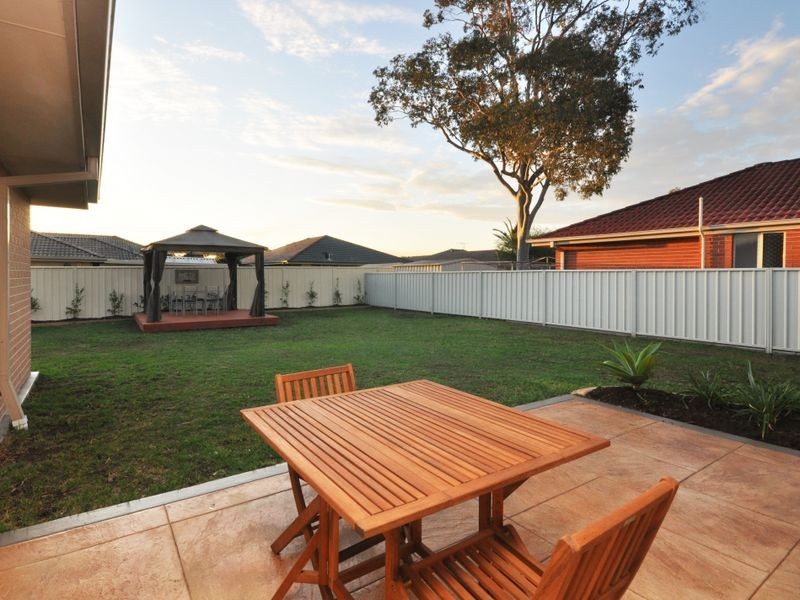18 Acer Terrace, Thornton NSW 2322