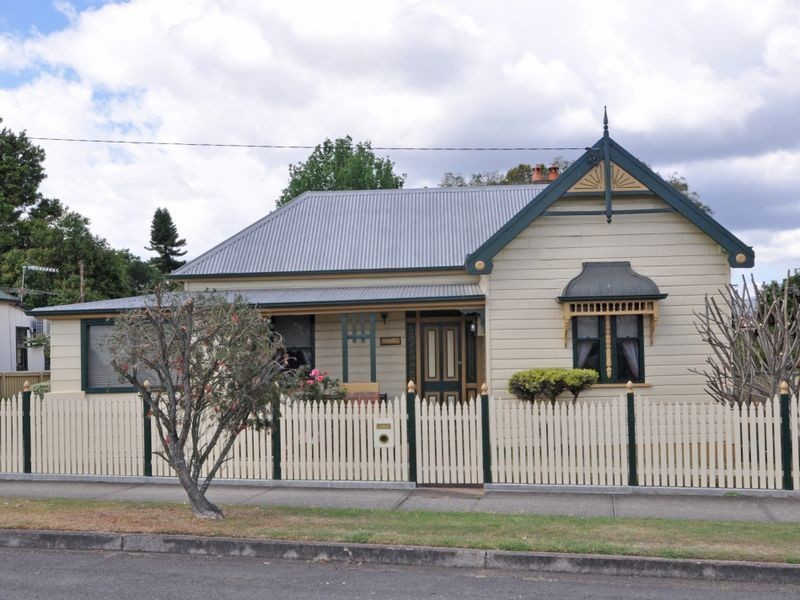 PRKVIEW 39 Melrose Street, Lorn NSW 2320