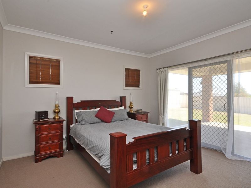 6 Franks Close, Branxton NSW 2335