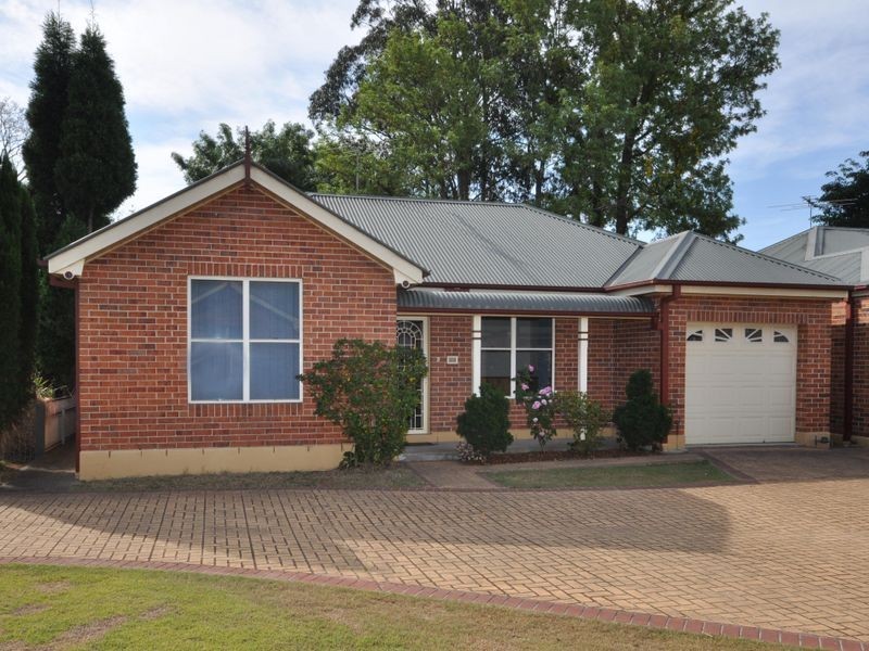 2/13A Brisbane Street, Lorn NSW 2320