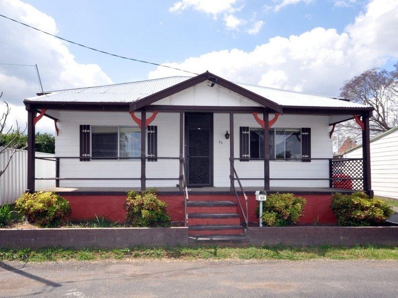 33 Denman Street, Maitland NSW 2320