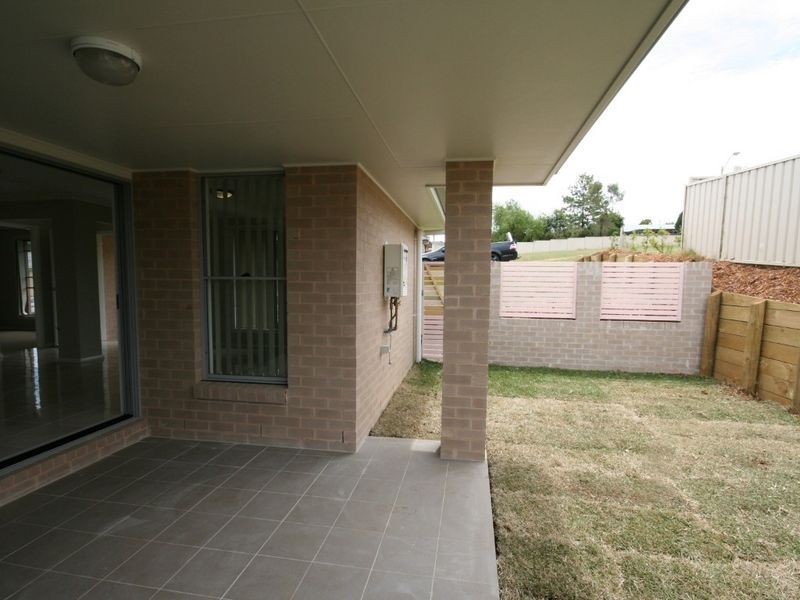 1/12 Fairview Place, Cessnock NSW 2325