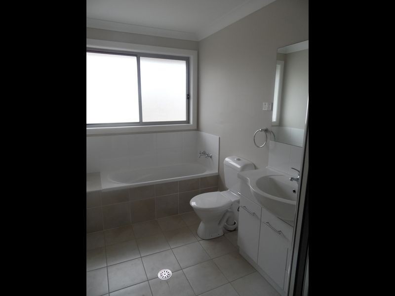 1/12 Fairview Place, Cessnock NSW 2325