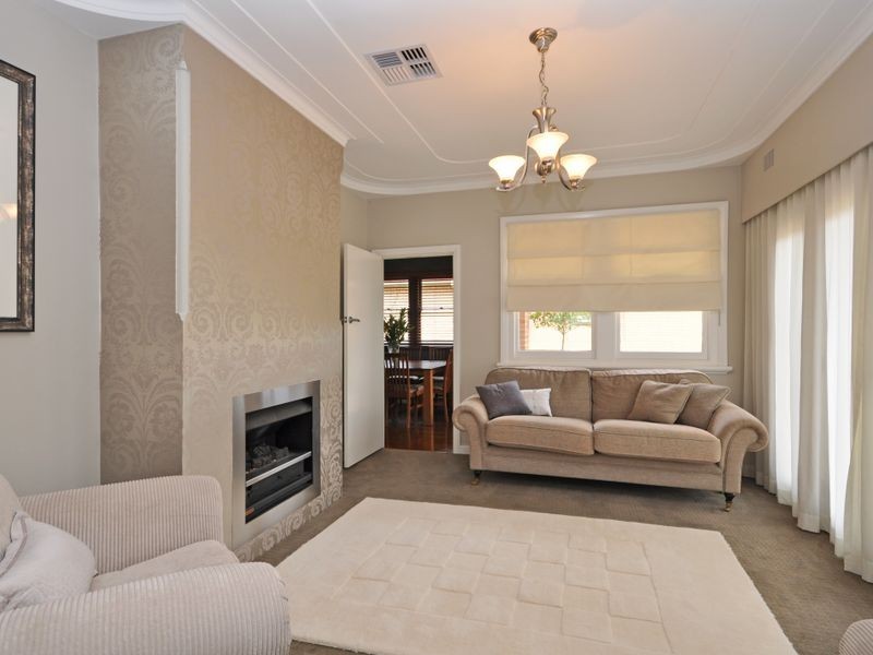 206 Paterson Road, Bolwarra Heights NSW 2320