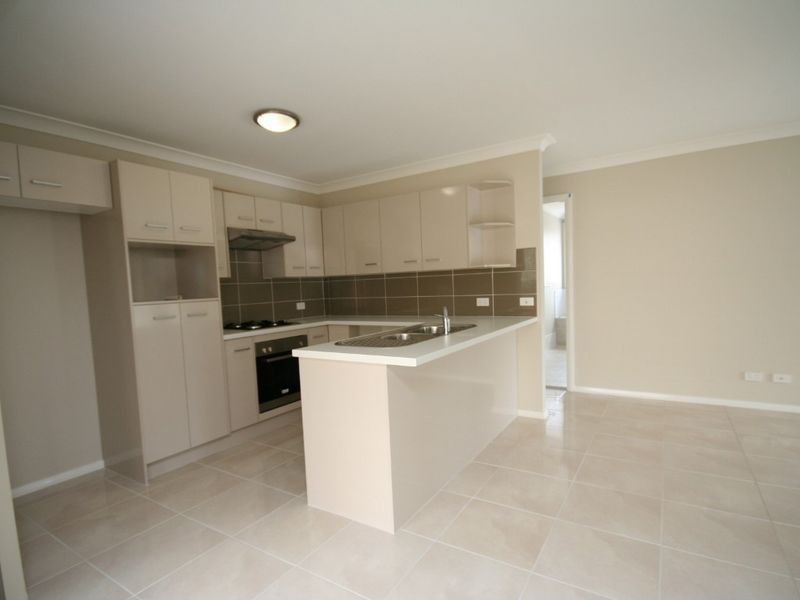 2/12 Fairview Place, Cessnock NSW 2325