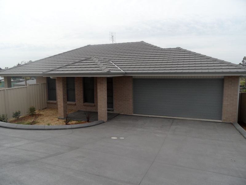 2/12 Fairview Place, Cessnock NSW 2325