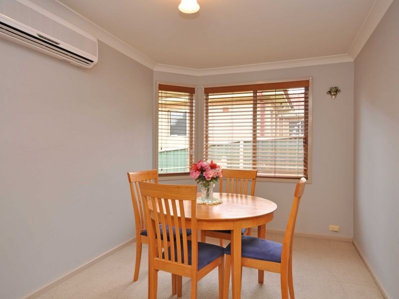 2/16 Canterbury Drive, Morpeth NSW 2321