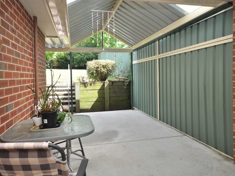 2/16 Canterbury Drive, Morpeth NSW 2321