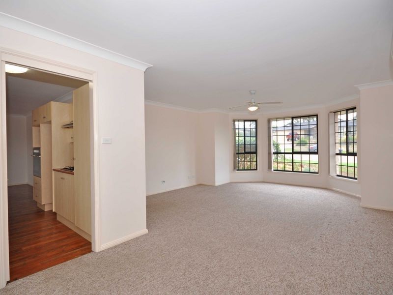 11 Fullford Cove, Rutherford NSW 2320