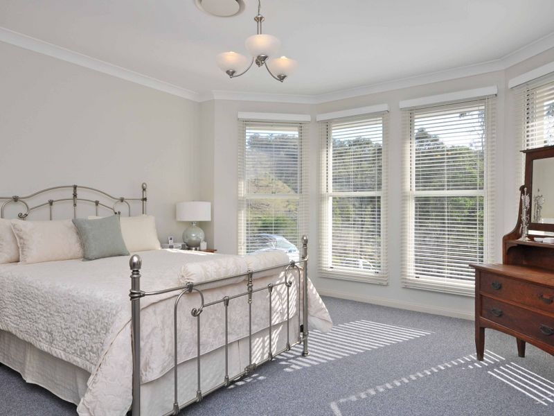 20 Dickenson Road, Melville NSW 2320