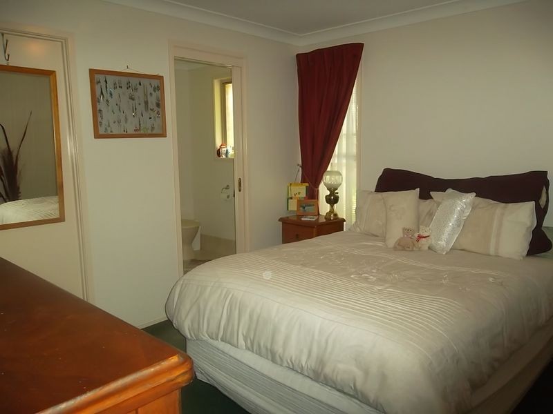 29 Bairds Close, Rutherford NSW 2320