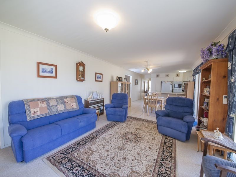 22A Jenna Drive, Raworth NSW 2321