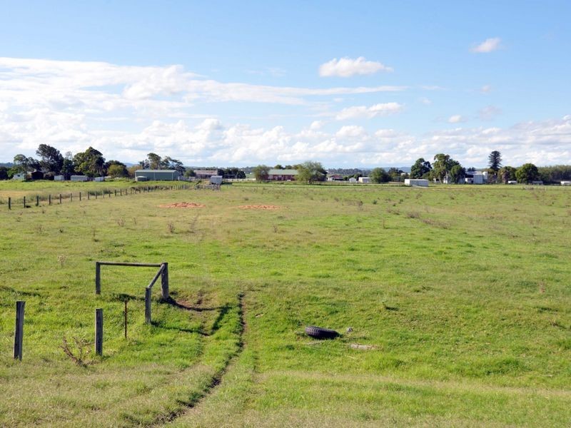 129 GLENARVON ROAD, Lorn NSW 2320