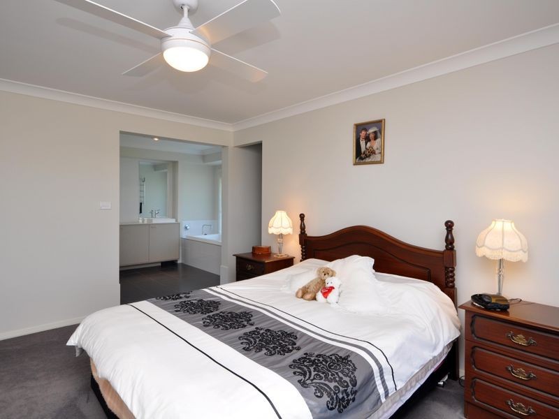 22 Arran Circuit, Largs NSW 2320