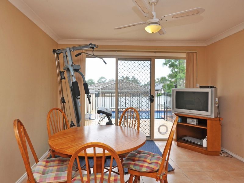 2/31 Schanck Drive, Metford NSW 2323