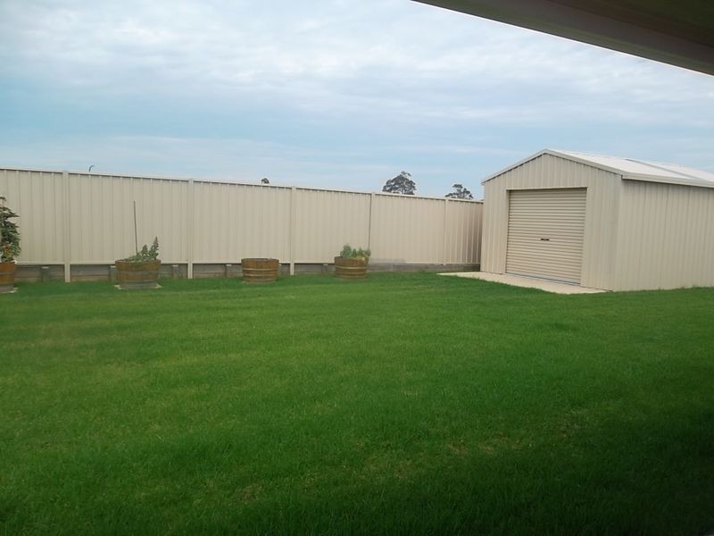 27 Diamond Circuit, Aberglasslyn NSW 2320