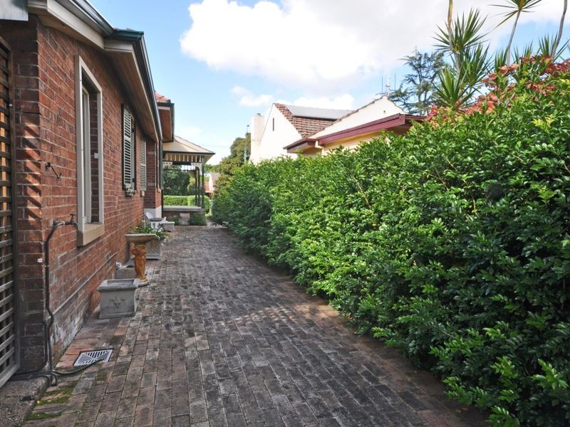 72 Belmore Road, Lorn NSW 2320