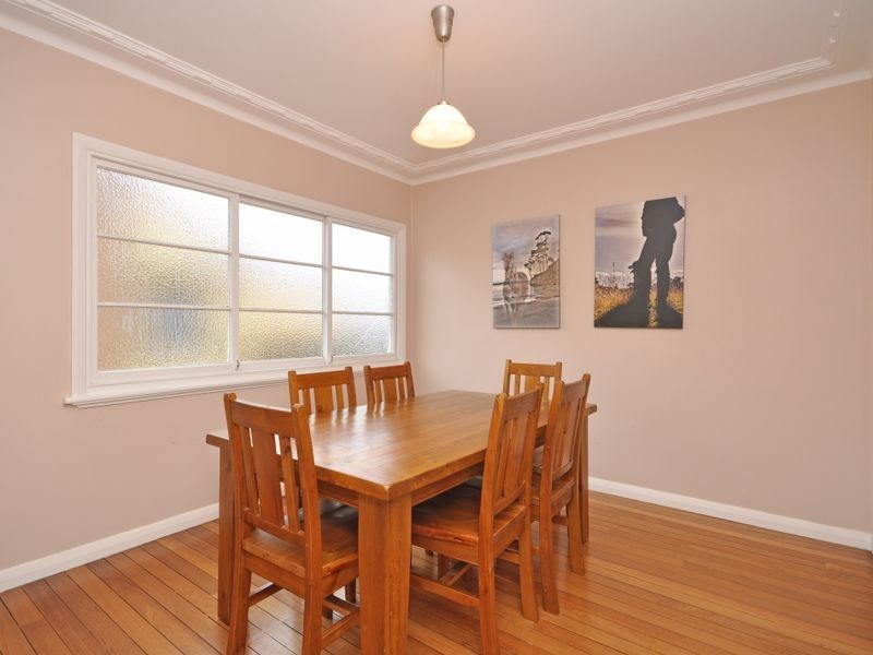 33 Lindesay Street, East Maitland NSW 2323
