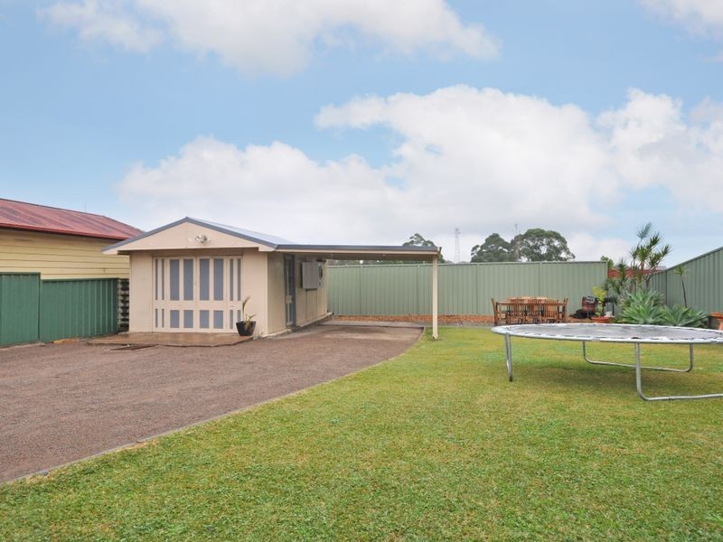 33 Lindesay Street, East Maitland NSW 2323