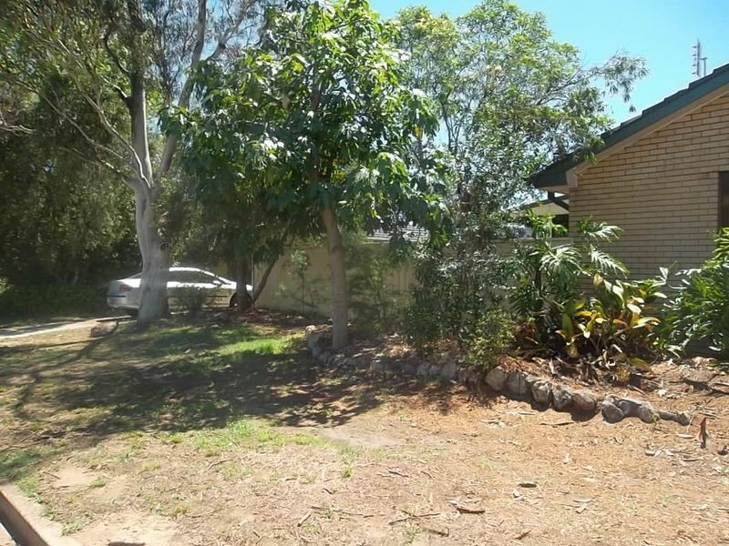 11 Chelmsford Drive, Metford NSW 2323