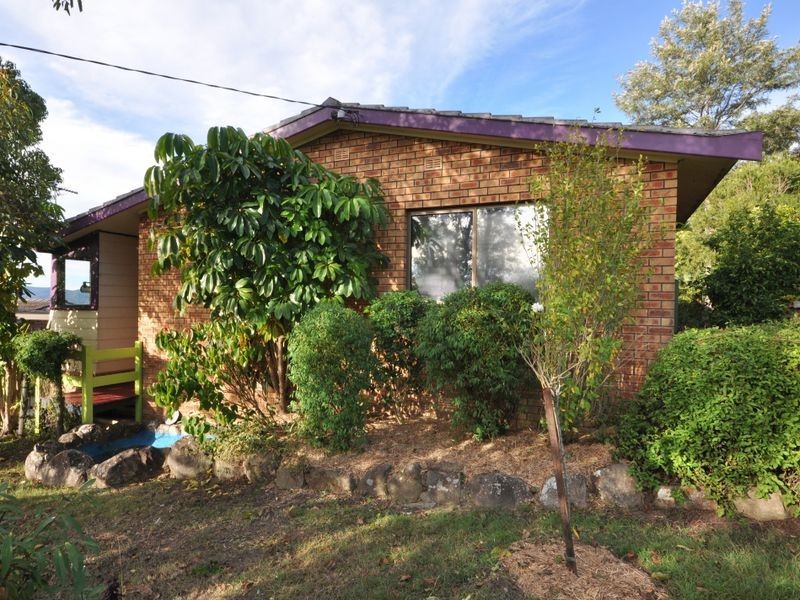 19 Hospital Road, Dungog NSW 2420