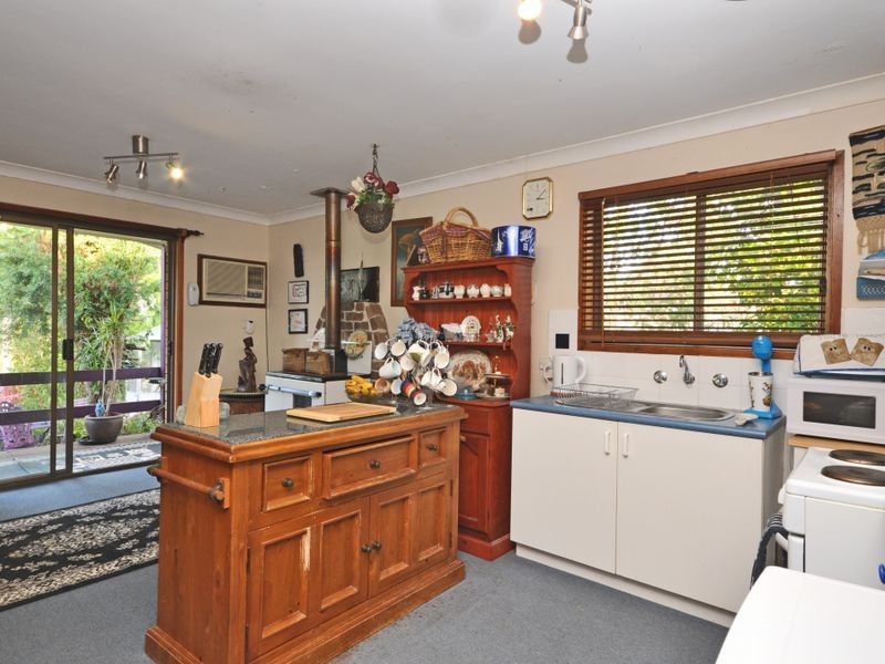 19 Hospital Road, Dungog NSW 2420