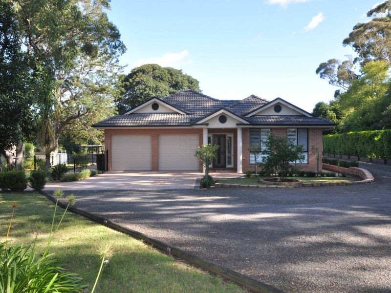 10 Elizabeth Street, Telarah NSW 2320