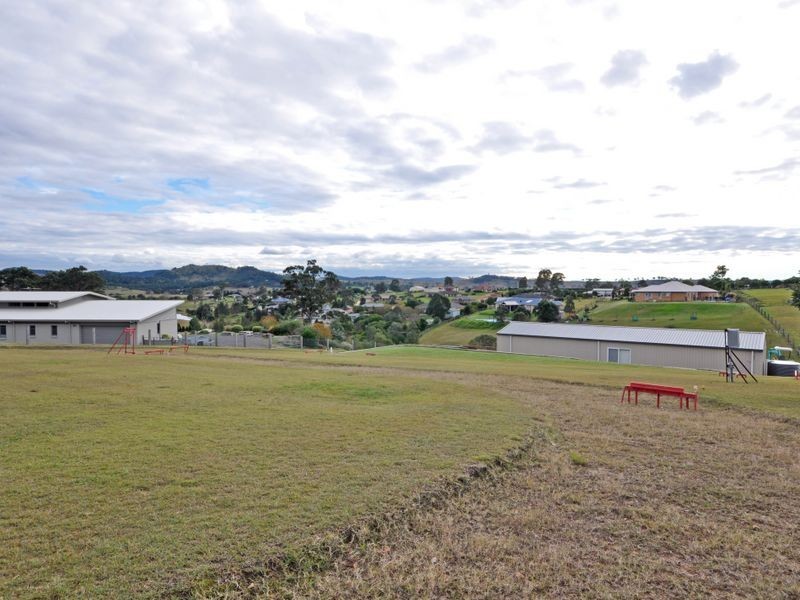 6 Rivergum Drive, Aberglasslyn NSW 2320