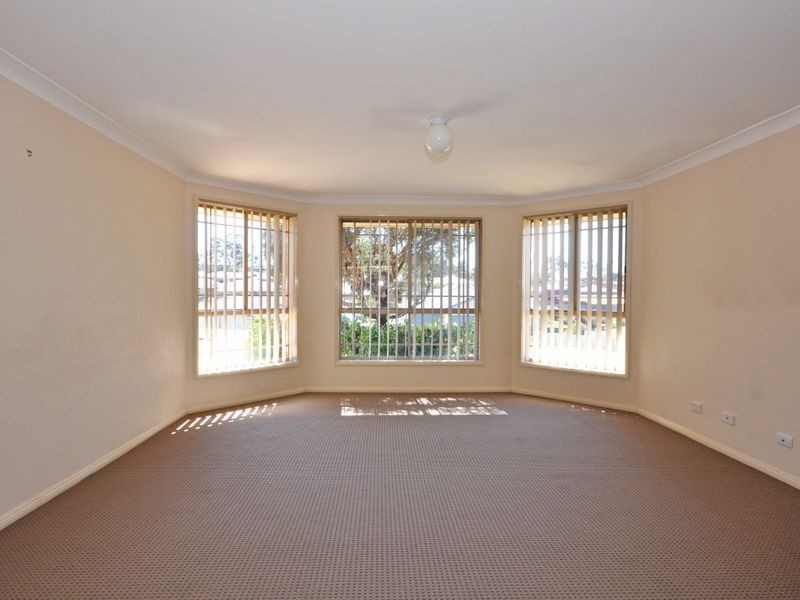 8 Walter Street, Rutherford NSW 2320