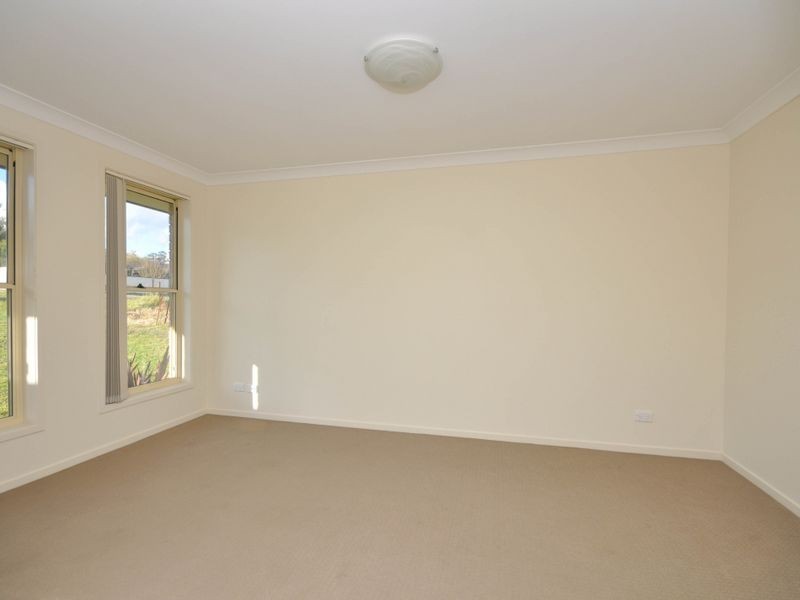 10 Kent Street, Greta NSW 2334