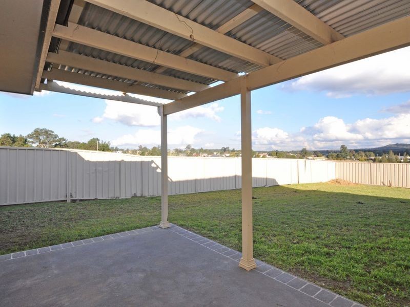 10 Kent Street, Greta NSW 2334