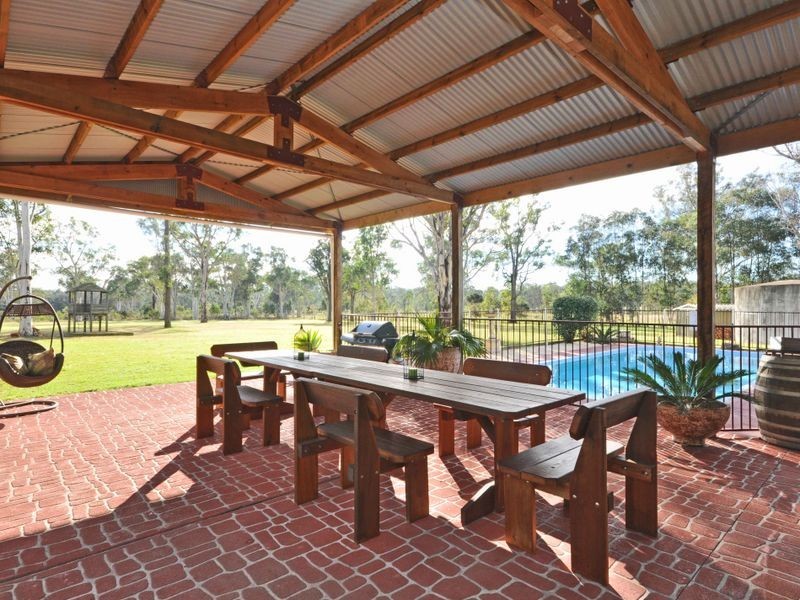 1106 Sandy Creek Road, Quorrobolong NSW 2325