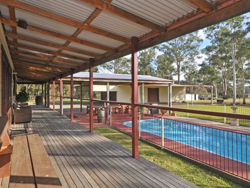 1106 Sandy Creek Road, Quorrobolong NSW 2325