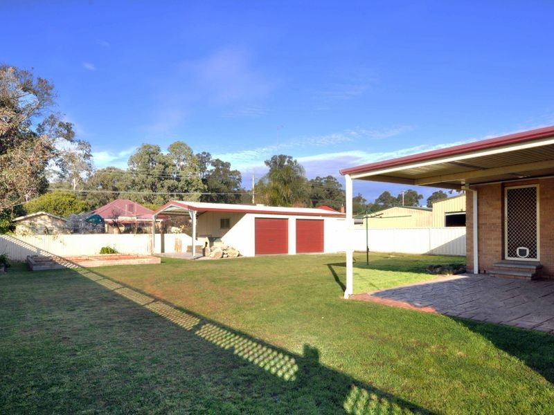 100 Harle Street, Abermain NSW 2326