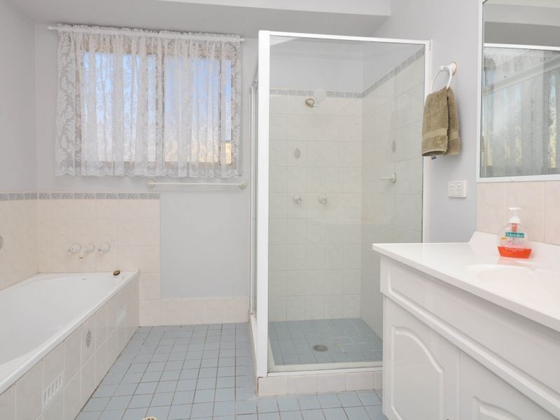 100 Harle Street, Abermain NSW 2326