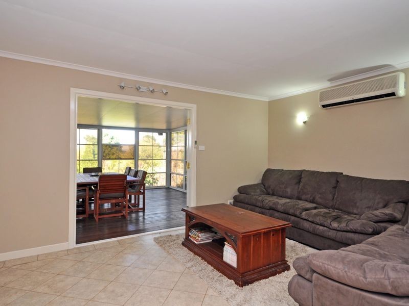 4 Thomas Street, Gillieston Heights NSW 2321