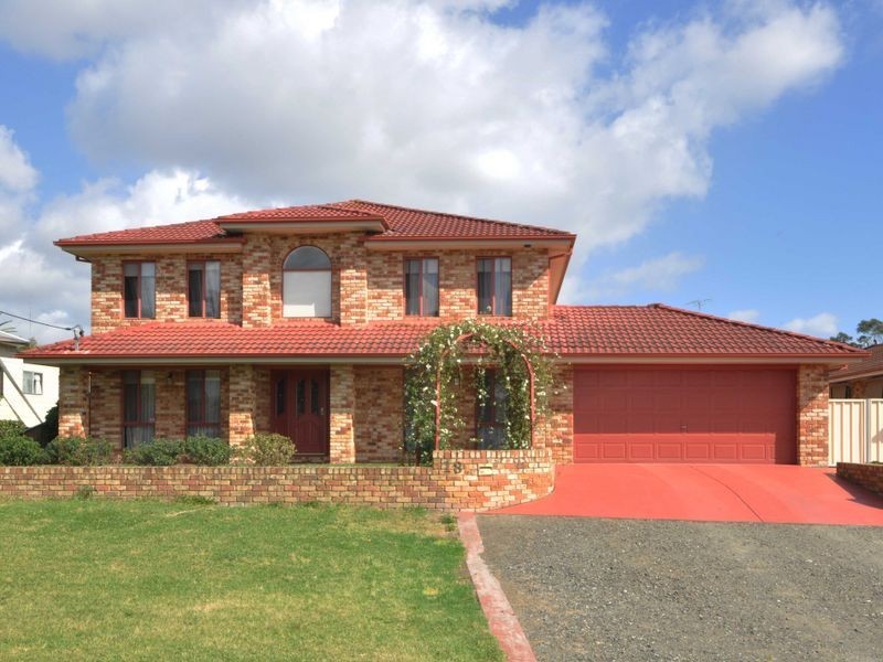 18 Pokolbin Street, Kearsley NSW 2325