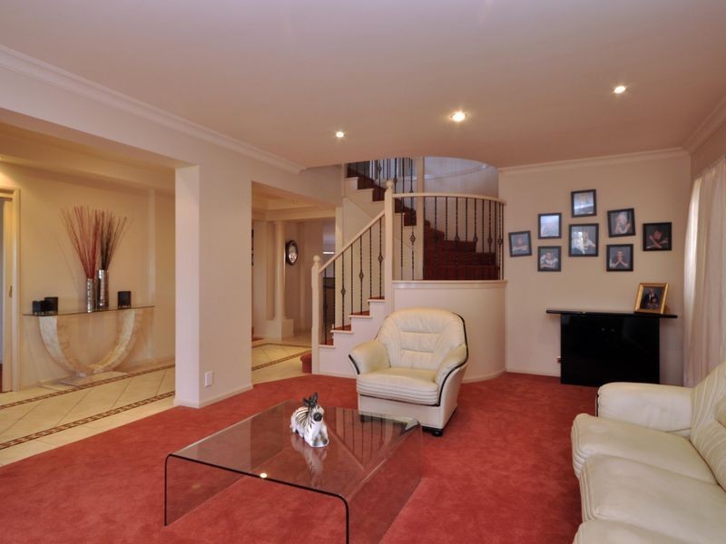 18 Pokolbin Street, Kearsley NSW 2325