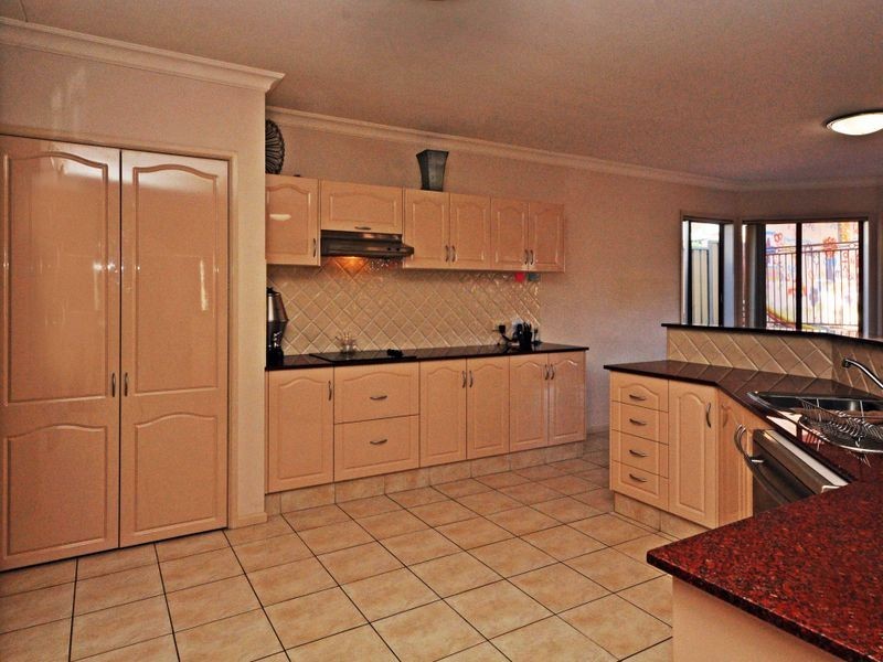 18 Pokolbin Street, Kearsley NSW 2325