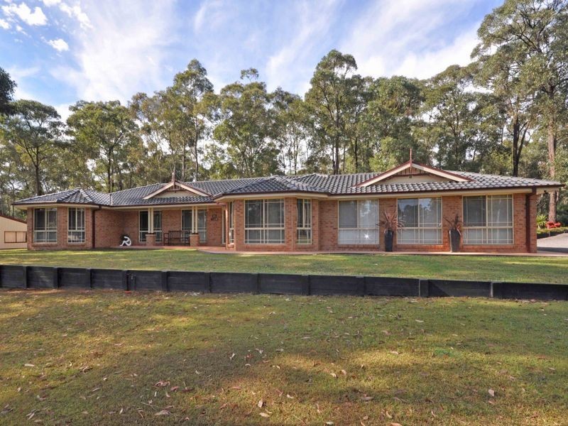 35 Avalon Drive, Thornton NSW 2322